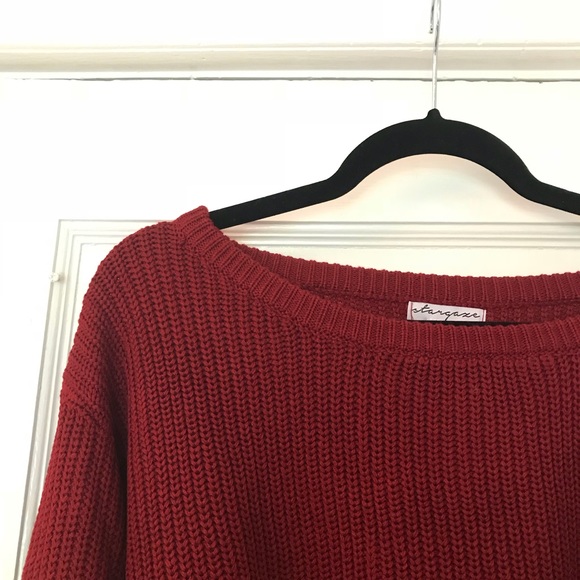 Cropped red sweater - Picture 2 of 3